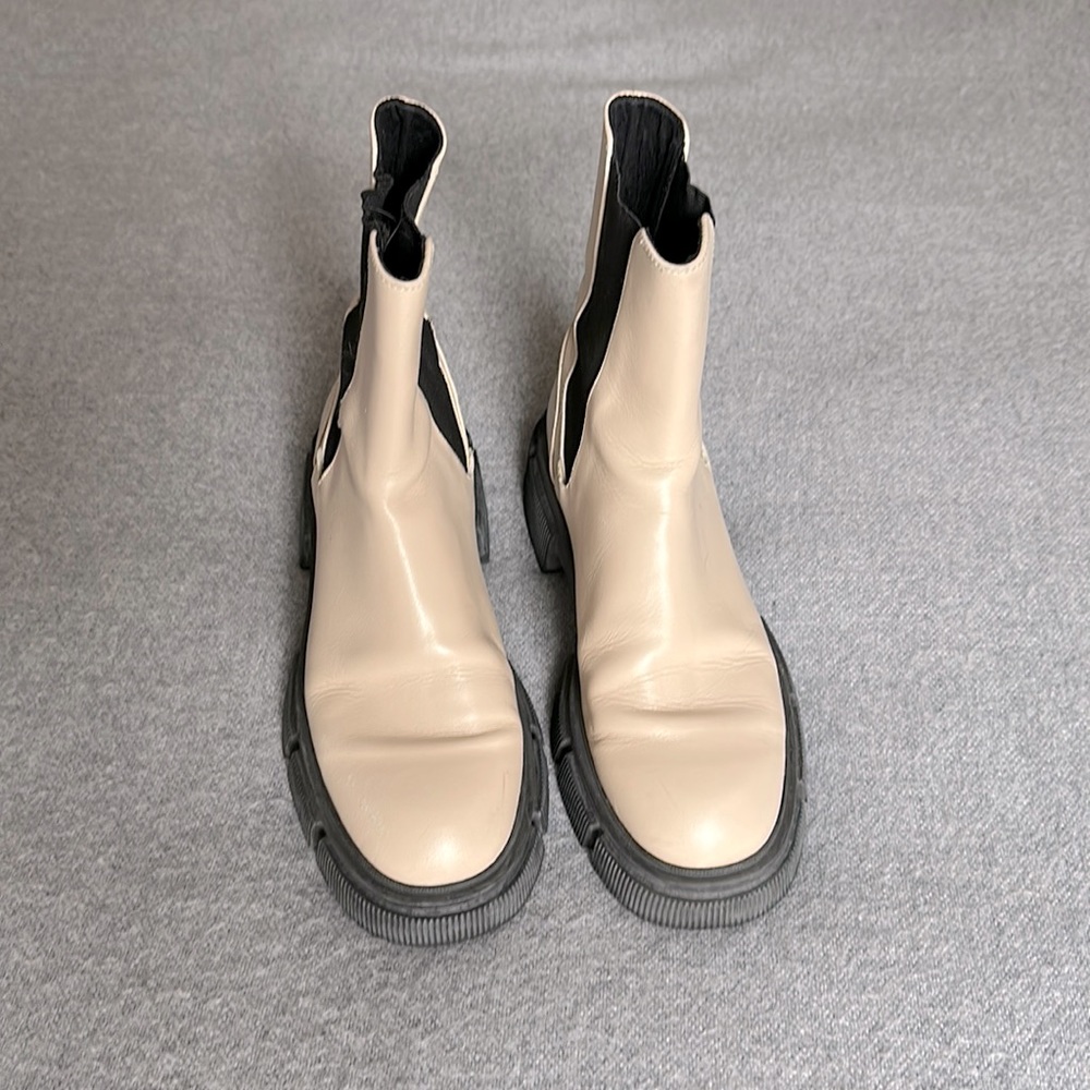 Zara boots leather